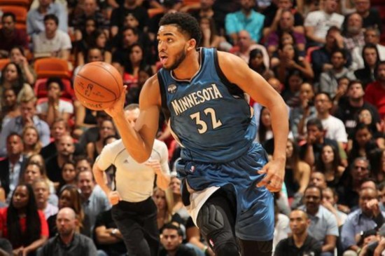 体育CBA总决赛：没有悬念的对决 辽宁男篮大胜广厦