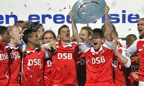 Shams：库里举办了生日派对全队都去了 库追巴三人玩到了最后.