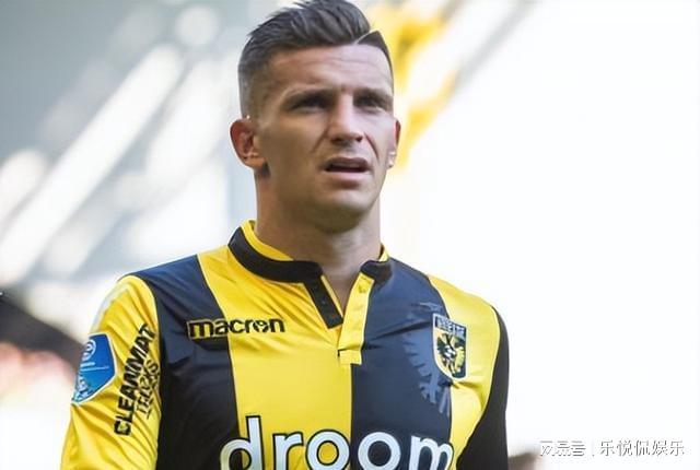 对正处巅峰 对正处巅峰