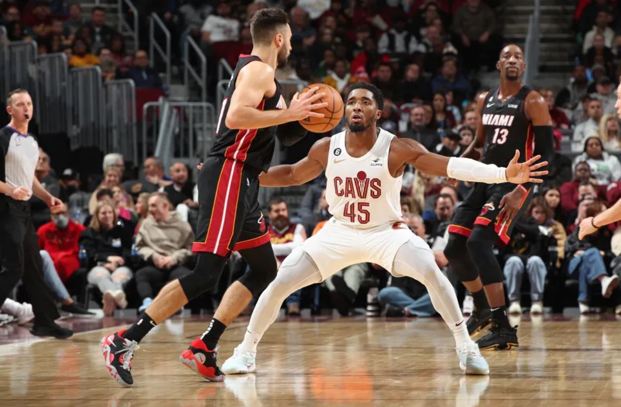 宣布将在2 宣布将在2